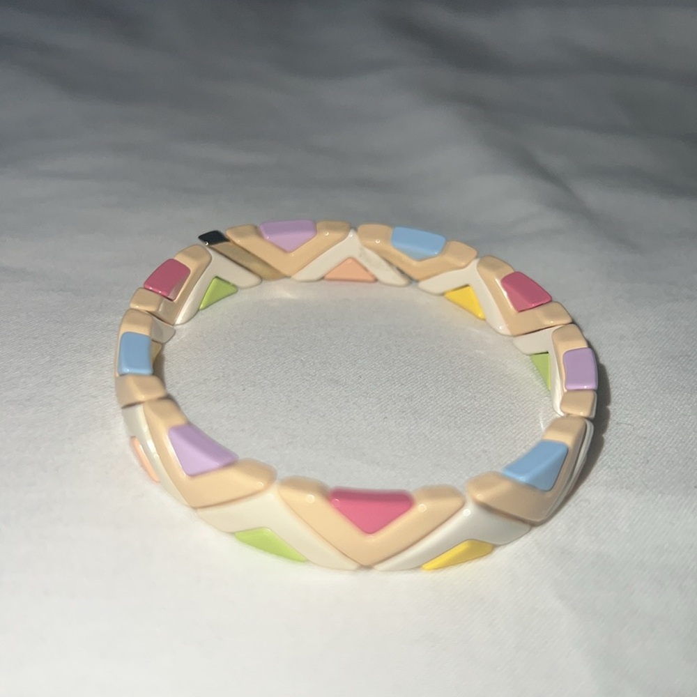 Roxanne Assoulin Multicolor Pastel Chevron Bracelet (1)  NEW - Picture 3 of 3